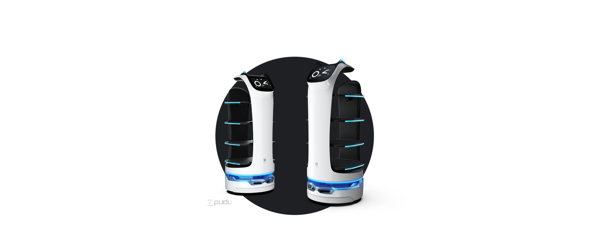 ［Bella］笑顔でお料理はこびます！